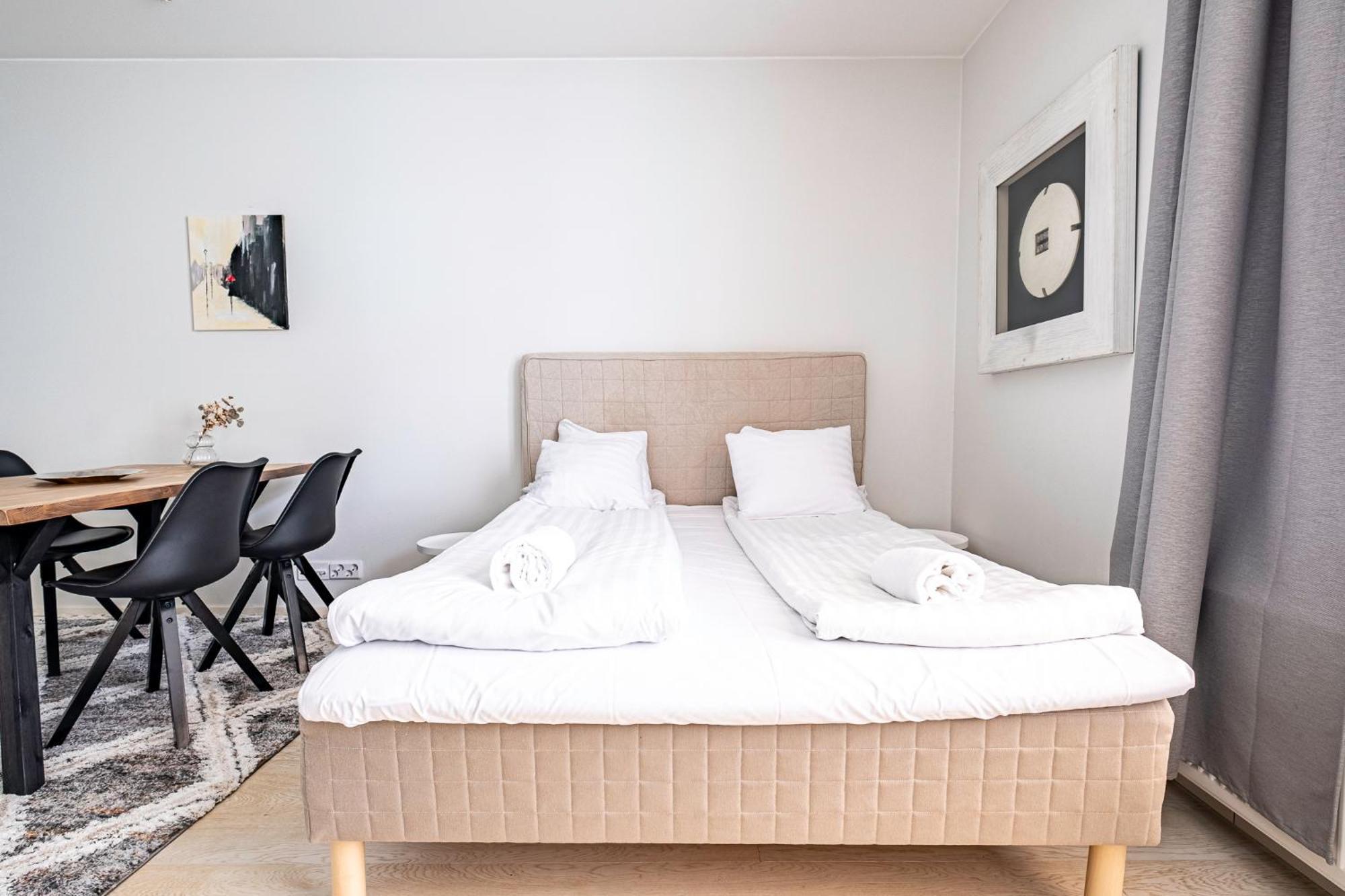 Nice Studio Apartment On A Pedestrian Street Helsinki Exterior foto